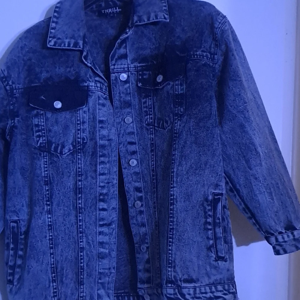Jean jacket - Picture 2 of 2